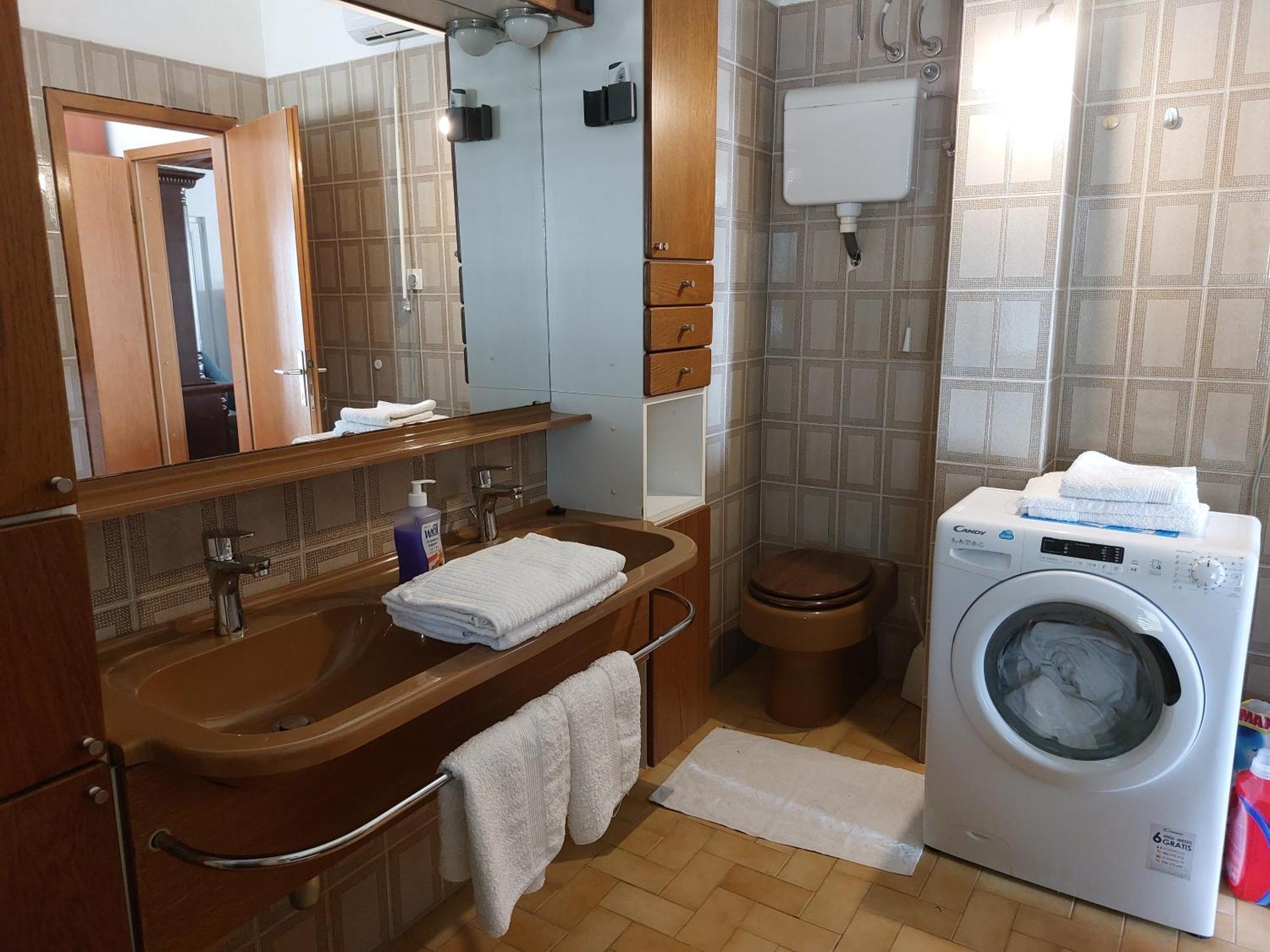 Bratus Apartma Promajna
